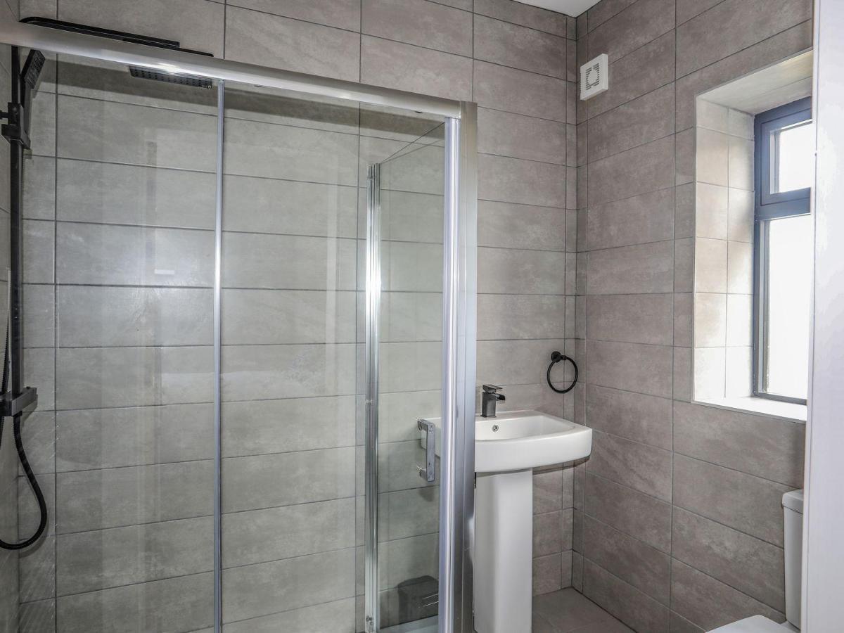 Bryn Min Manton Apartment Карнарвон Экстерьер фото
